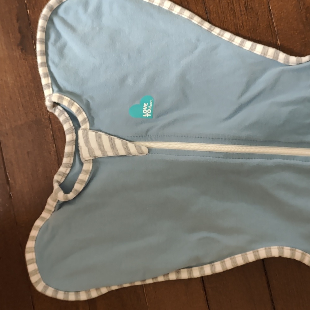 Love to Swaddle - Newborn (5-8.5lbs)